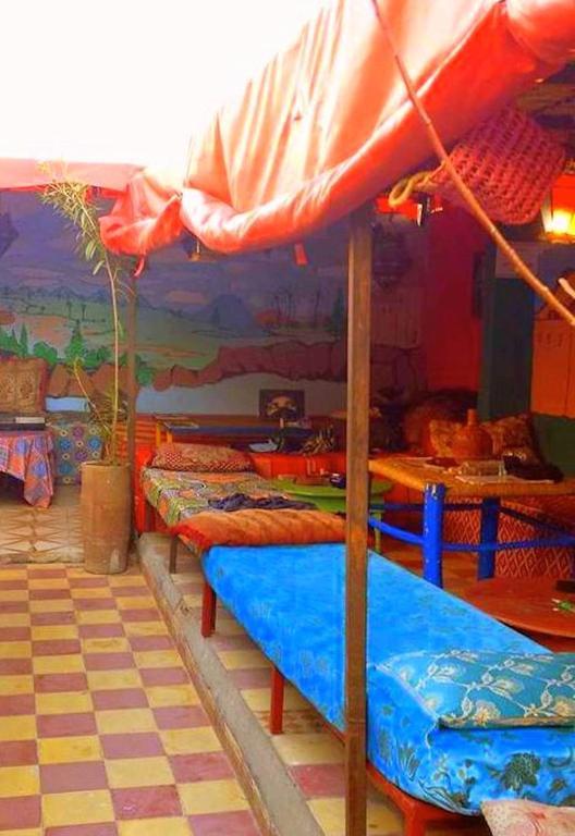 Hostel Waka Waka Marrakesh Bagian luar foto